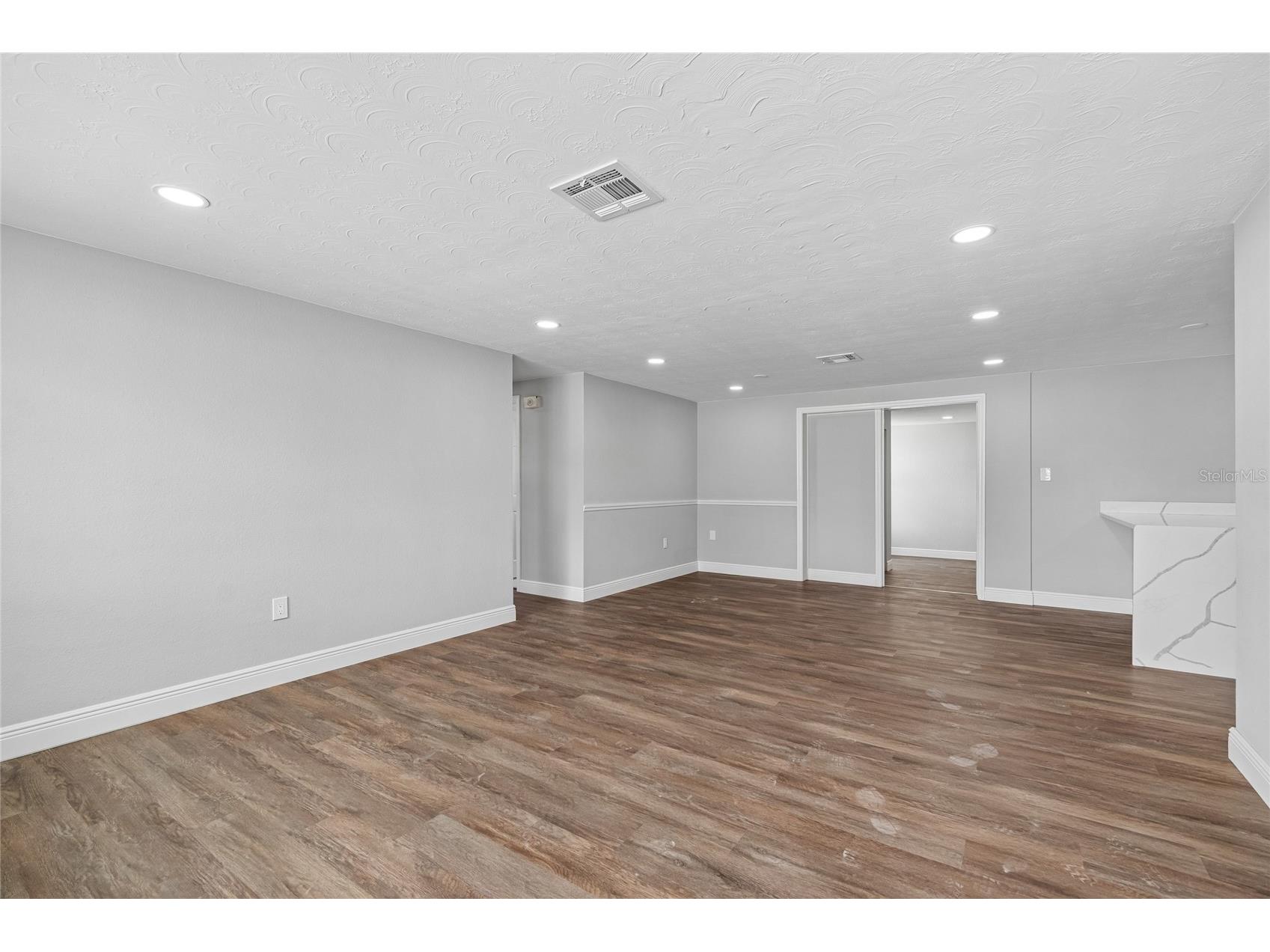 1039 Clairborne Street Holiday FL 34690 TB8519062 image8
