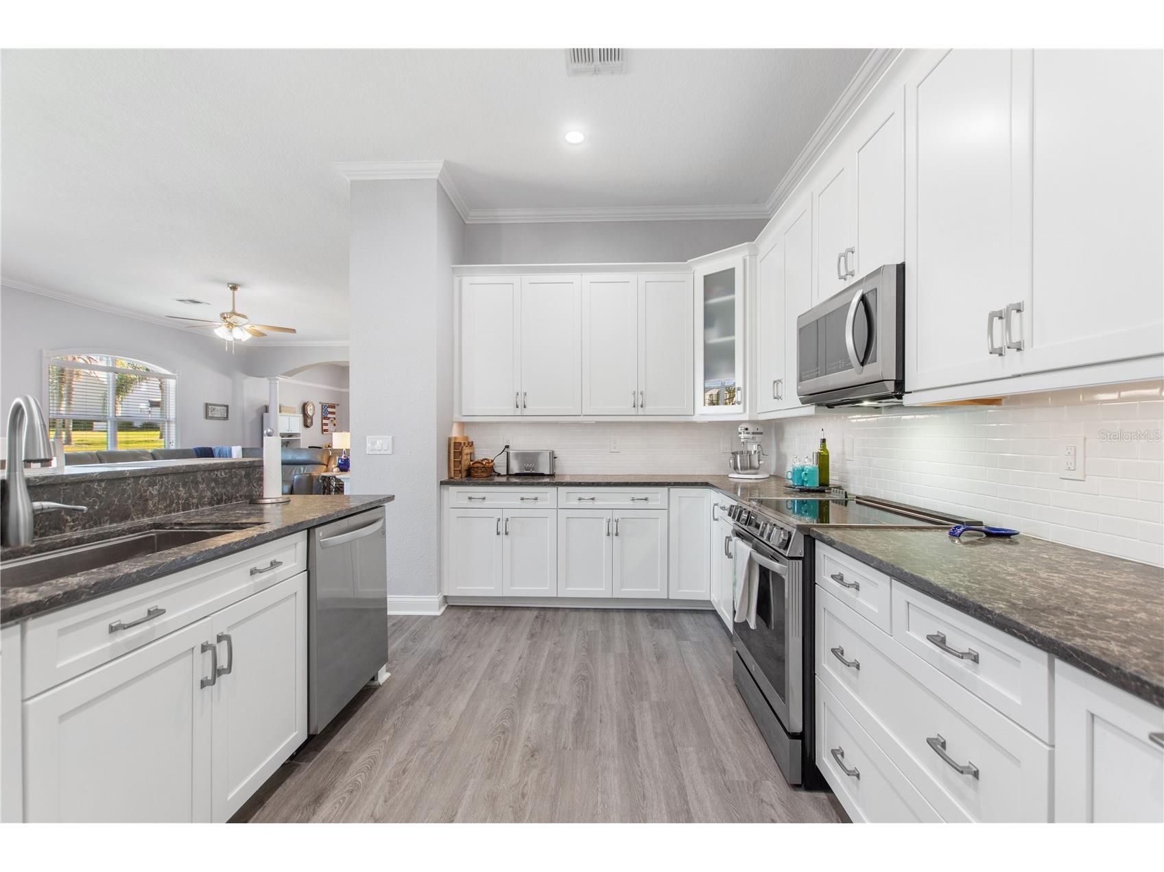 1039 Motorcoach Drive Polk City FL 33868 L4950199 image5