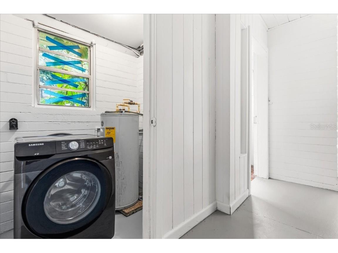 1039 Thornton Avenue Orlando FL 32803 O6366348 image18