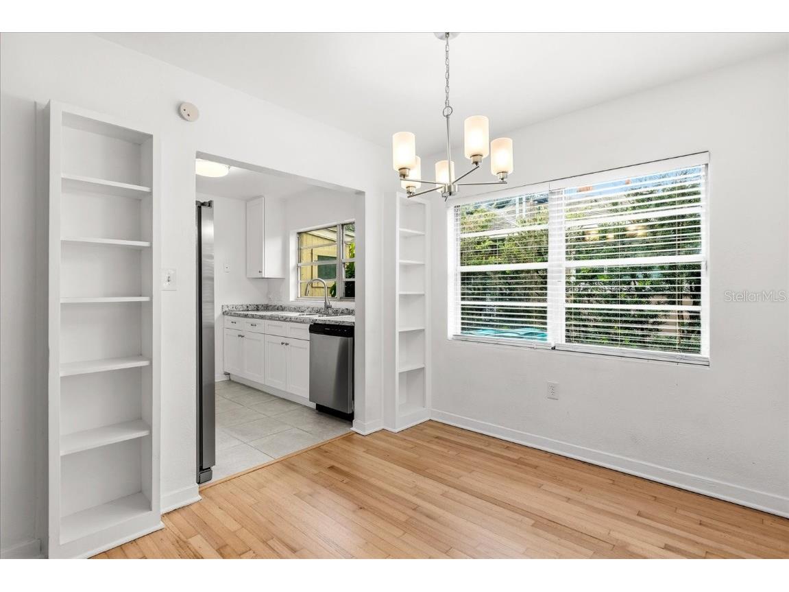 1039 Thornton Avenue Orlando FL 32803 O6366348 image5