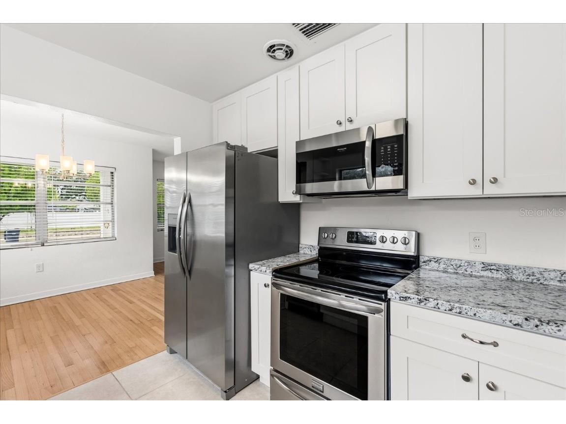 1039 Thornton Avenue Orlando FL 32803 O6366348 image6