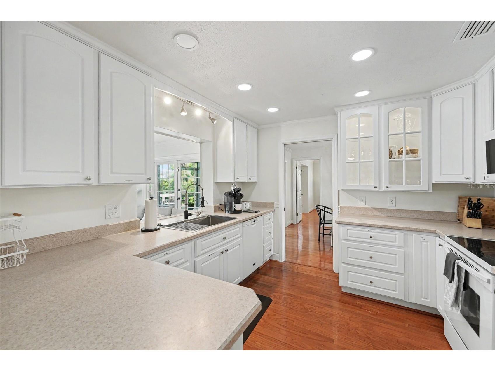 10392 136th Street Largo FL 33774 TB8503593 image15