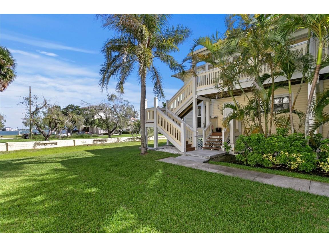 10399 Paradise Boulevard #106B Treasure Island FL 33706 TB8434953 image2