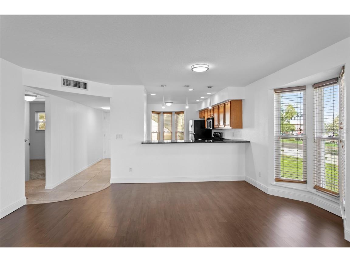 10399 Paradise Boulevard #106B Treasure Island FL 33706 TB8434953 image8