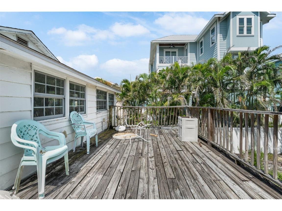 104 10th Street S Bradenton Beach FL 34217 A4658627 image10