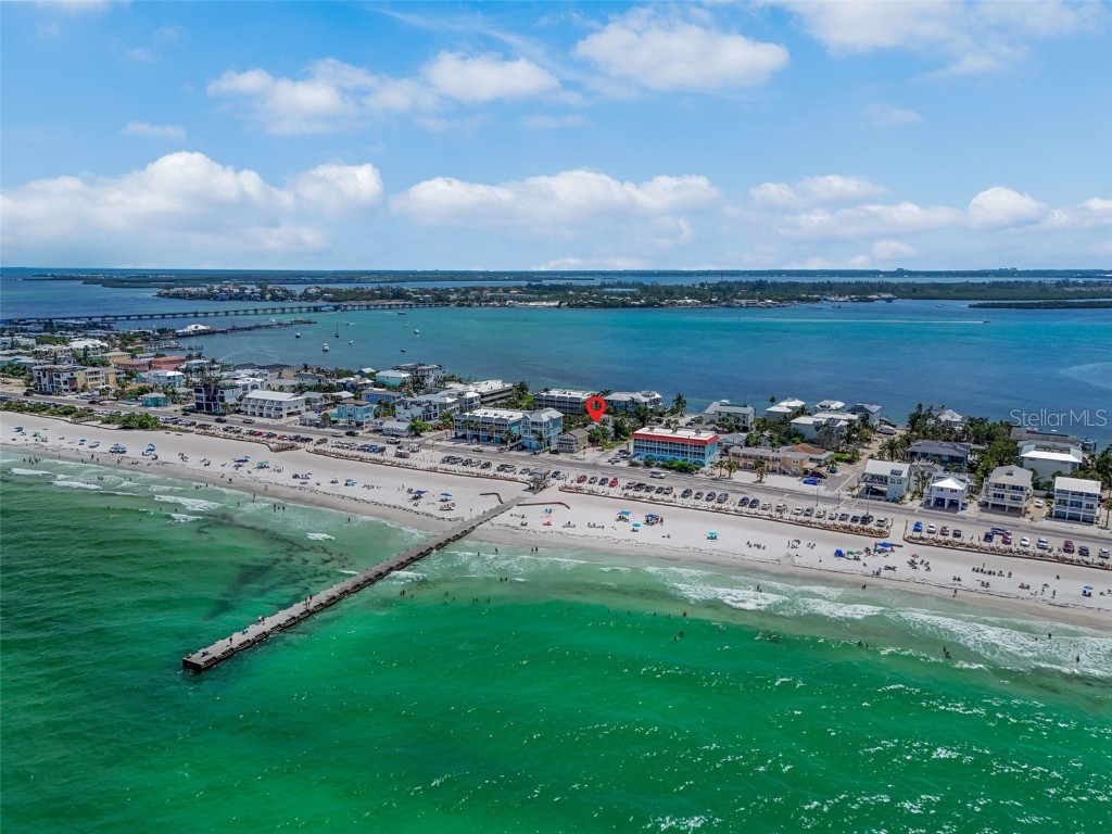 104 10th Street S Bradenton Beach FL 34217 A4658627 image6