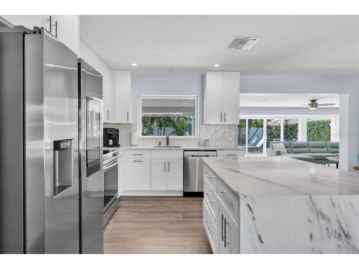 104 24th Street Belleair Beach FL 33786 TB8443373 image11