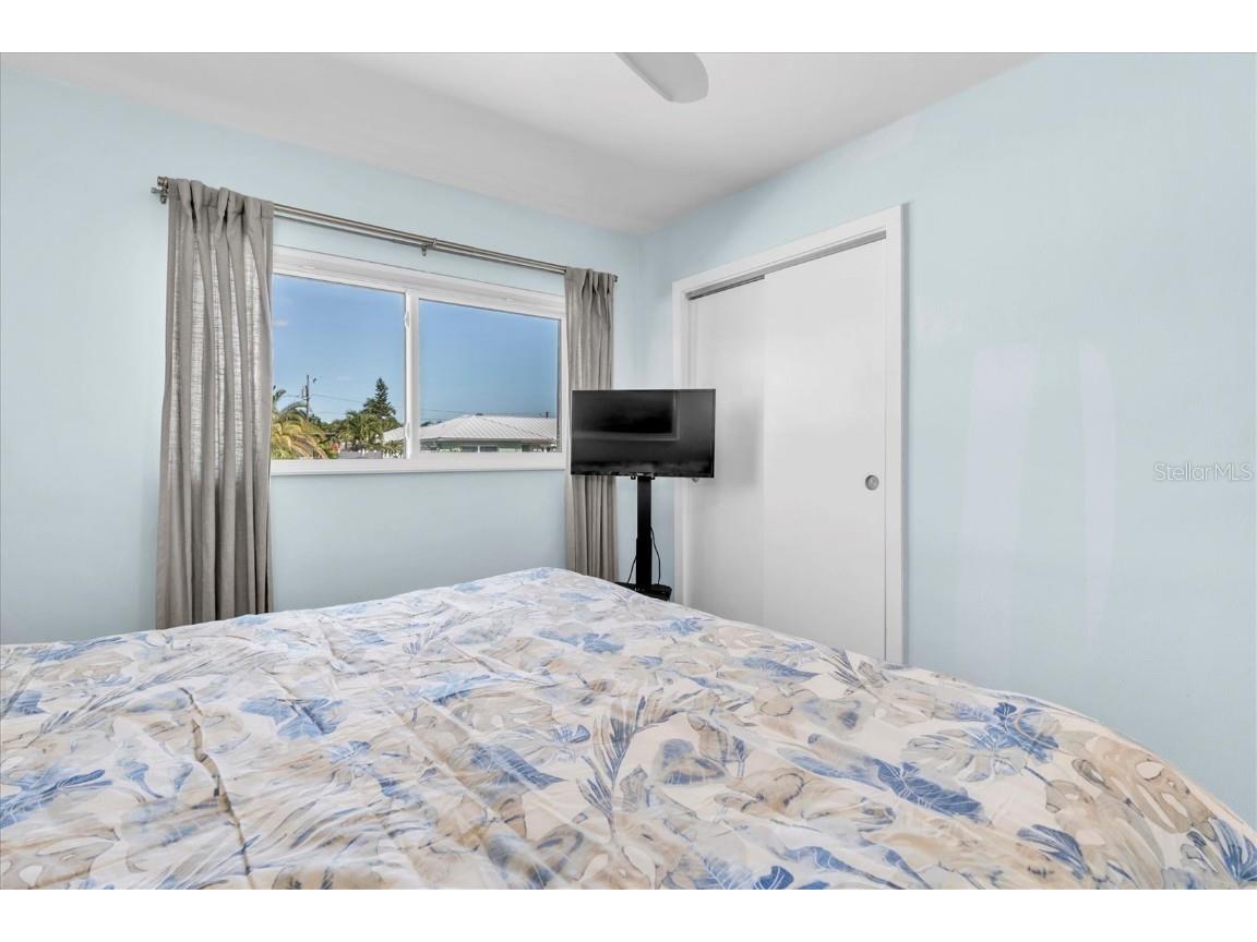 104 24th Street Belleair Beach FL 33786 TB8443373 image25