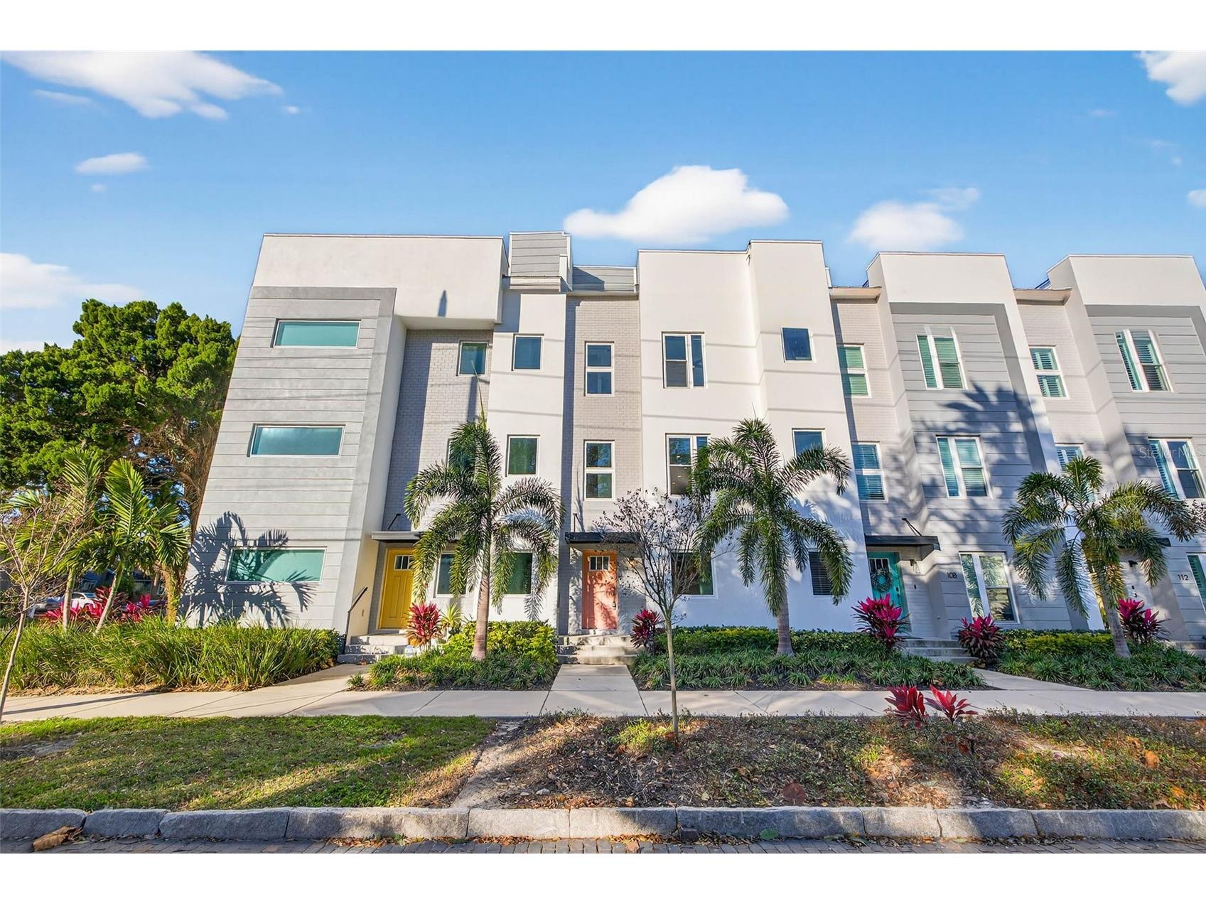 104 26th Street N Saint Petersburg FL 33713 TB8467923 image1