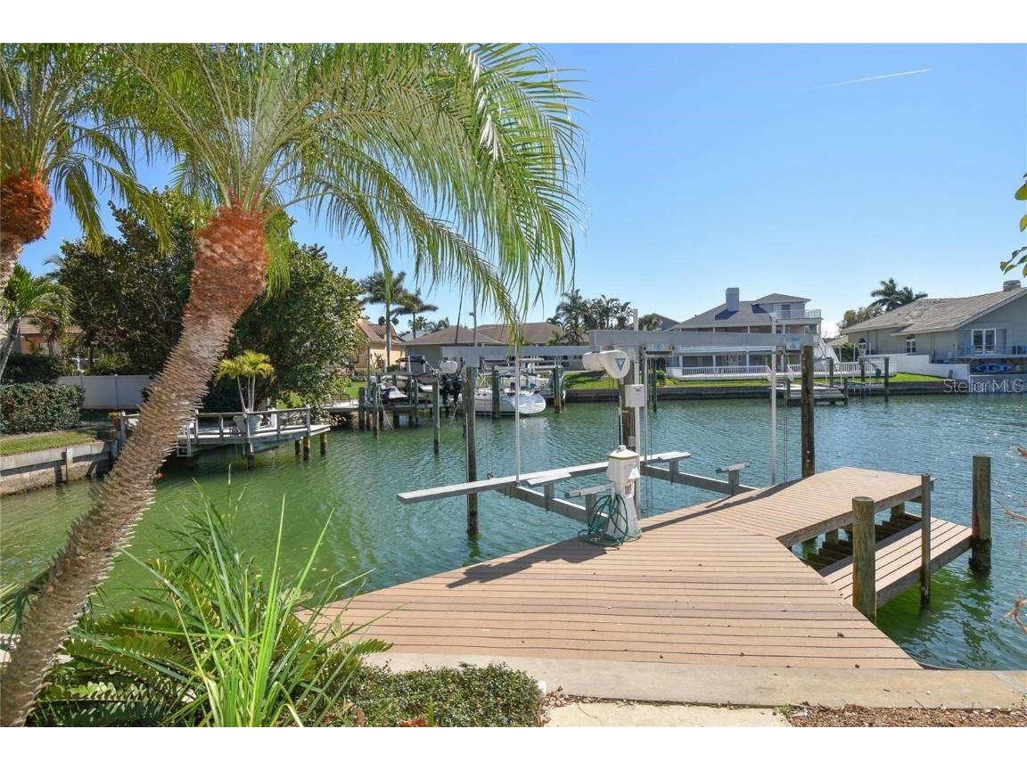 104 5th Street E Tierra Verde FL 33715 - CANAL FRONT TB8412887 image1