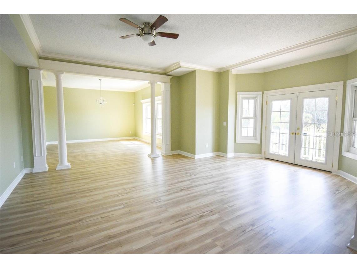 104 5th Street E Tierra Verde FL 33715 - CANAL FRONT TB8412887 image7