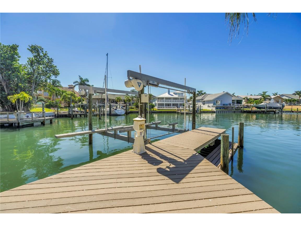 104 5th Street E Tierra Verde FL 33715 TB8437290 image42