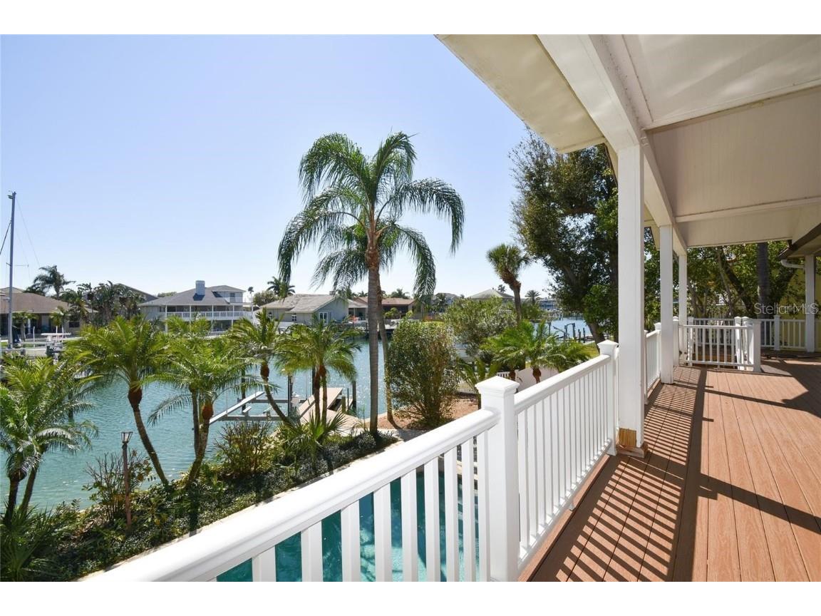 104 5th Street E Tierra Verde FL 33715 TB8437290 image5