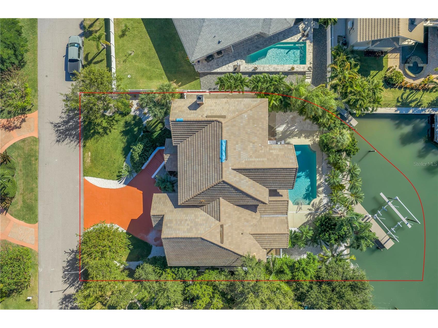 104 5th Street E Tierra Verde FL 33715 - CANAL FRONT TB8514589 image2