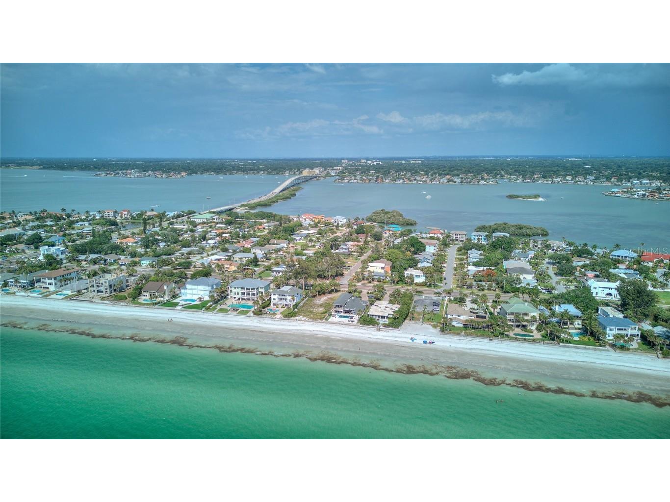 104 6th Street Belleair Beach FL 33786 U8245321 image1