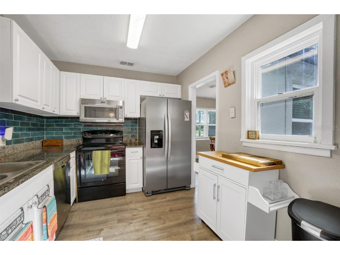 104 Avenue K Avenue NE Winter Haven FL 33881 P4935577 image10