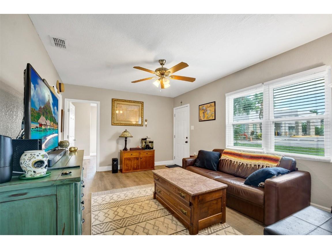 104 Avenue K Avenue NE Winter Haven FL 33881 P4935577 image3