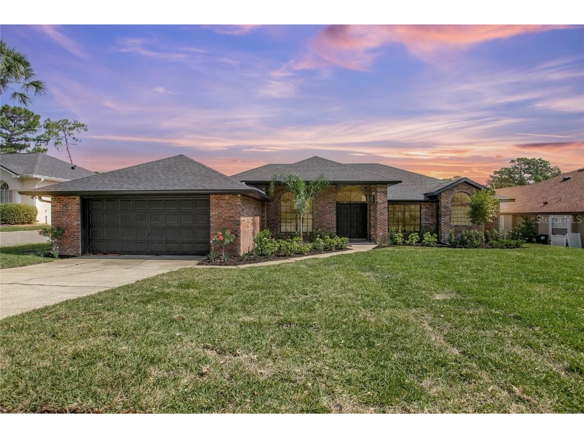 104 Balmoral Court Debary FL 32713 V4942640 image1