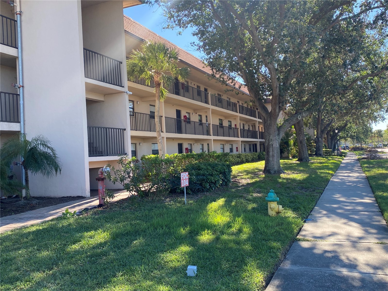 104 Capri Isles Boulevard #108 Venice FL 34292 A4660877 image1