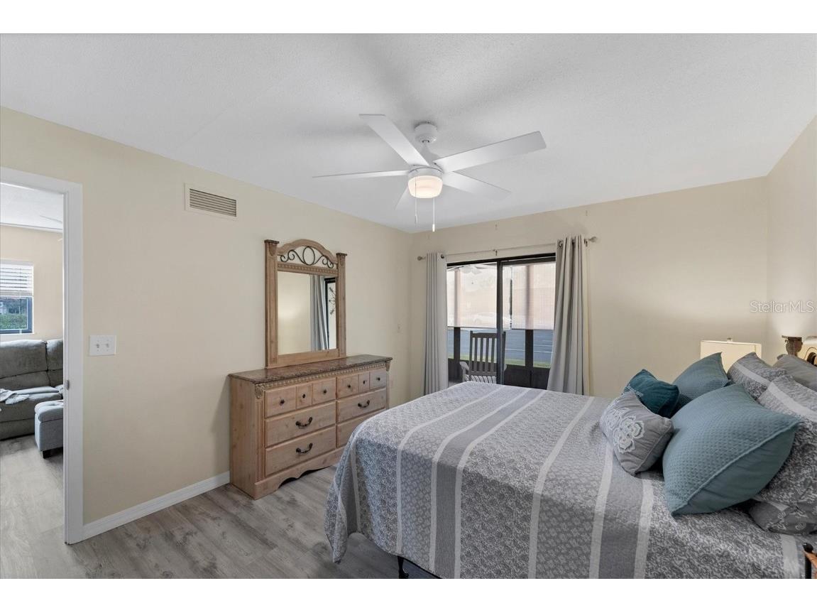 104 Capri Isles Boulevard #112 Venice FL 34292 A4636378 image15