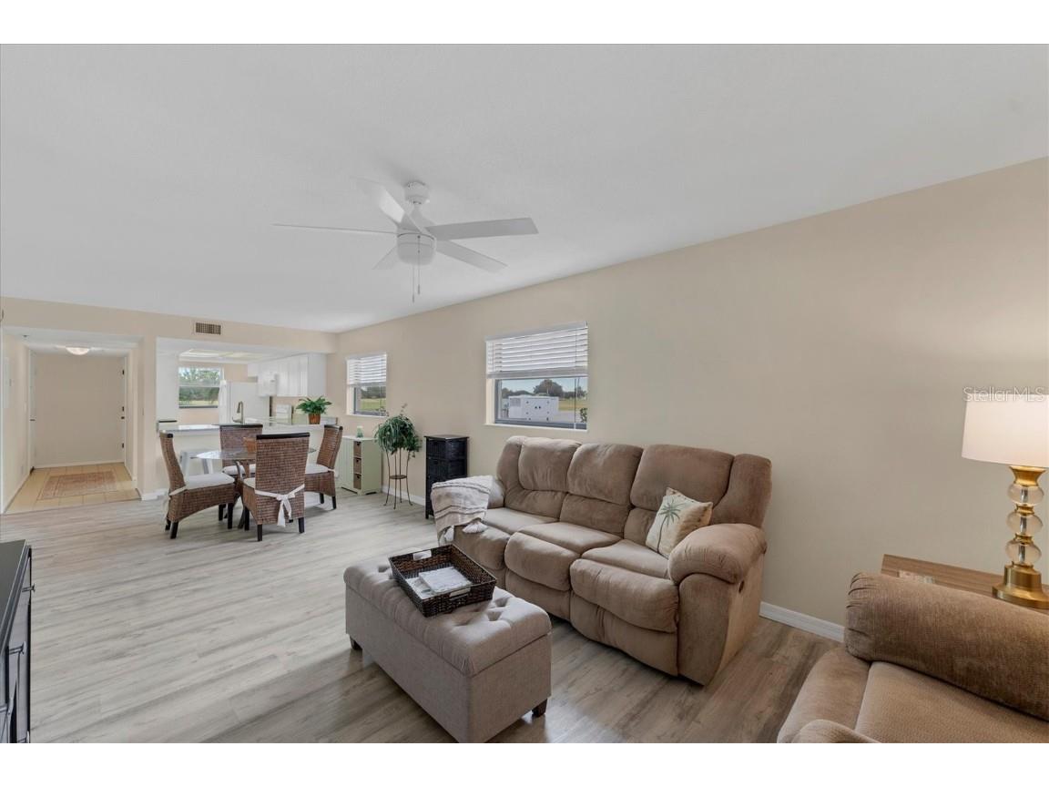 104 Capri Isles Boulevard #112 Venice FL 34292 A4636378 image7