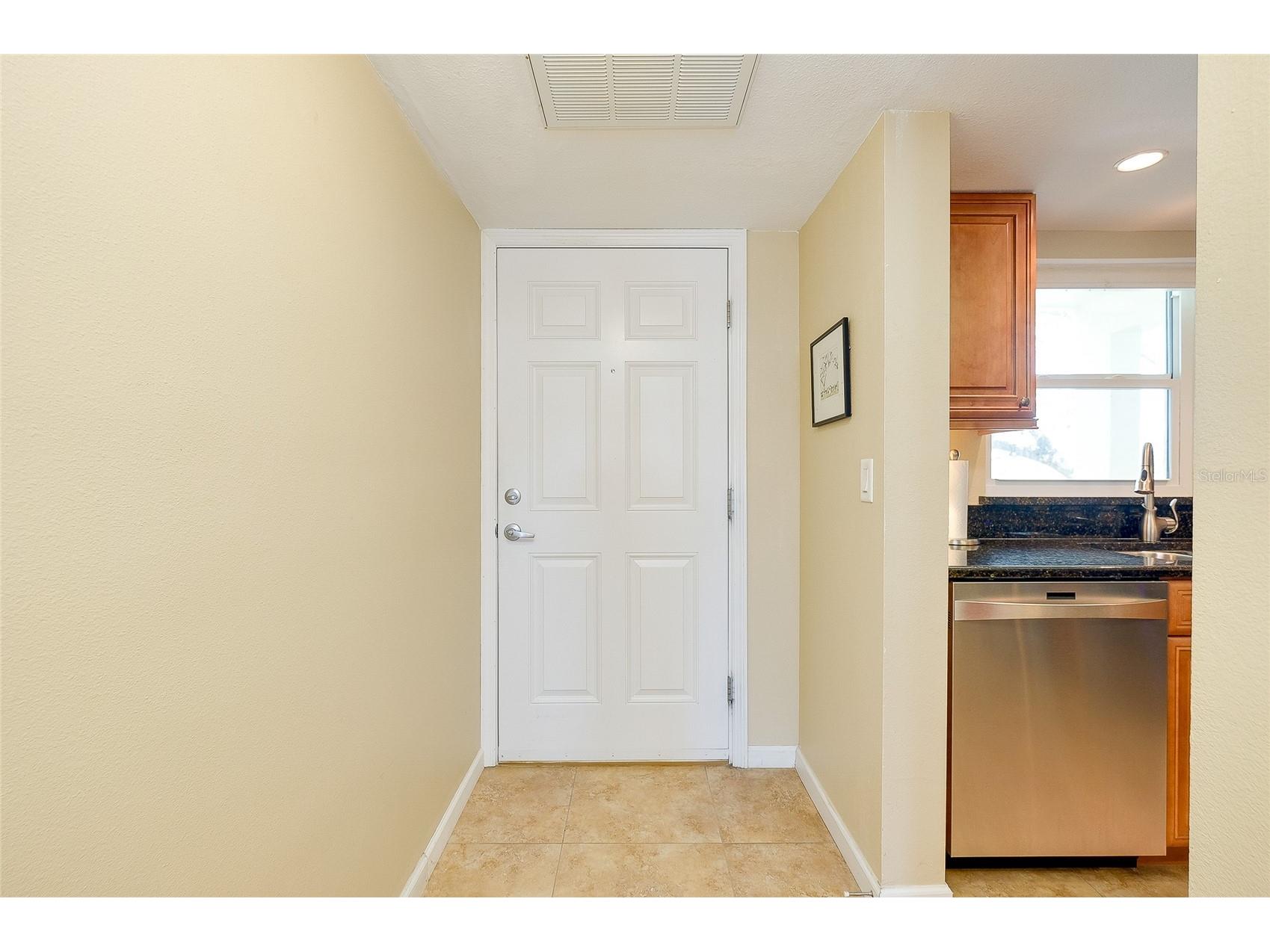 104 Capri Isles Boulevard #209 Venice FL 34292 N6142735 image5