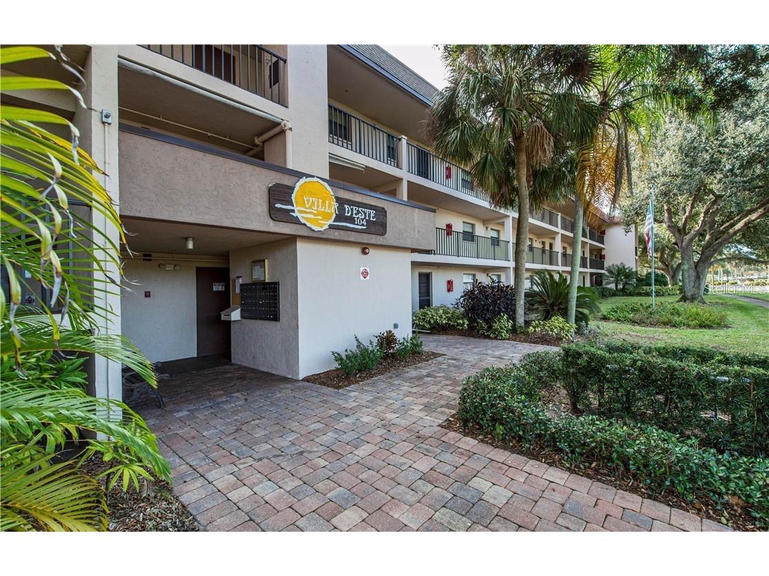 104 Capri Isles Boulevard #210 Venice FL 34292 N6132891 image1