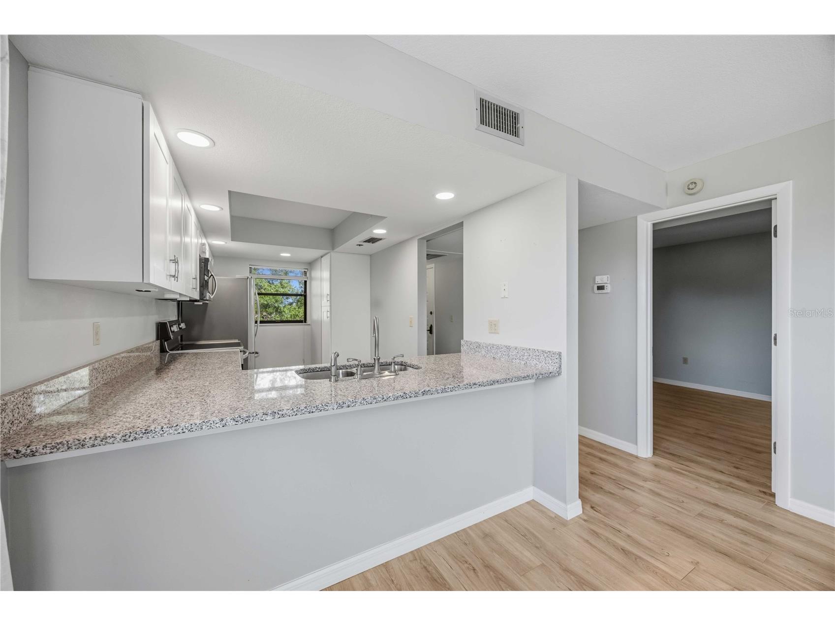 104 Capri Isles Boulevard #301 Venice FL 34292 N6143682 image11