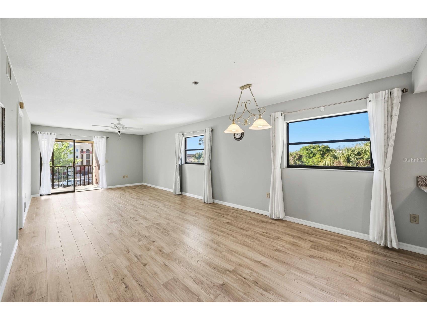 104 Capri Isles Boulevard #301 Venice FL 34292 N6143682 image12