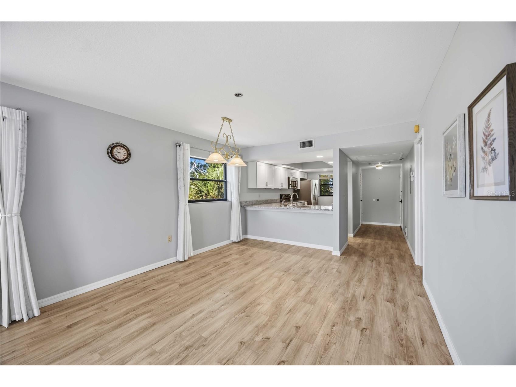 104 Capri Isles Boulevard #301 Venice FL 34292 N6143682 image14