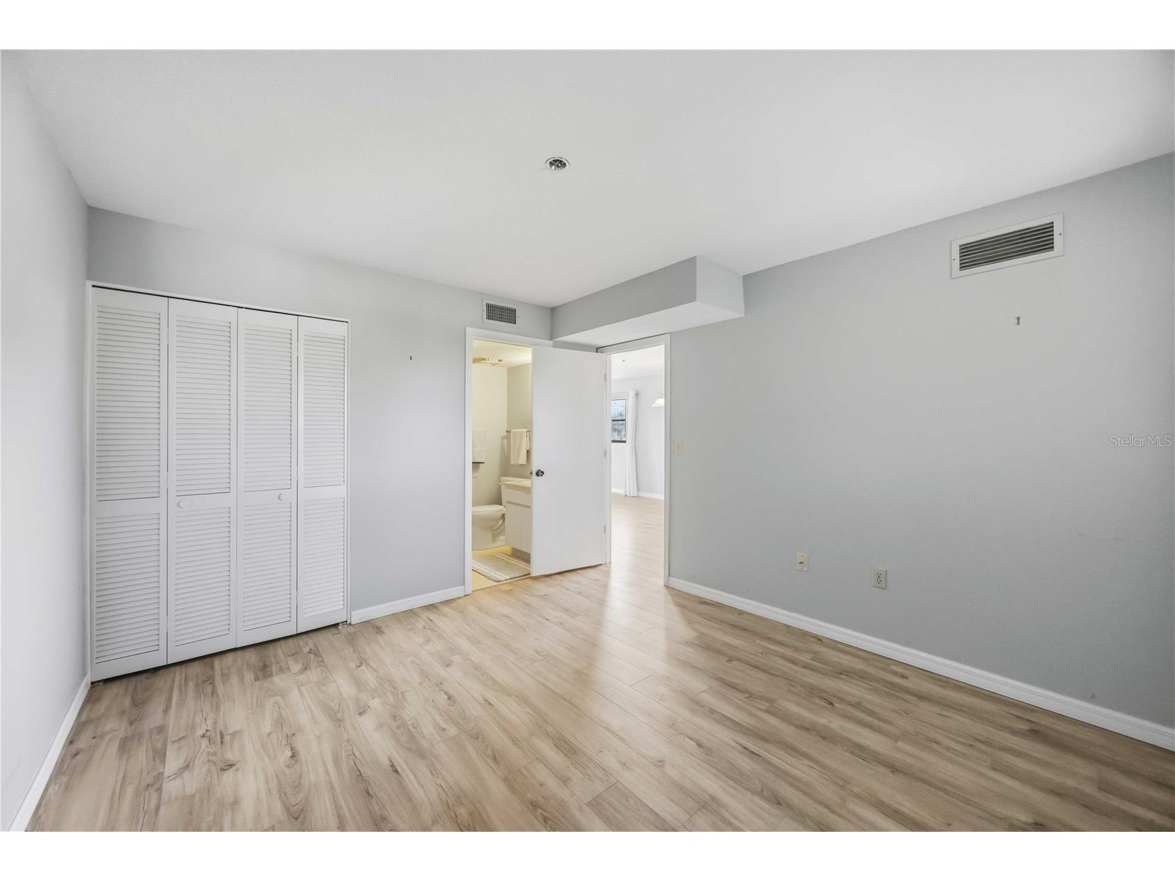 104 Capri Isles Boulevard #301 Venice FL 34292 N6143682 image19