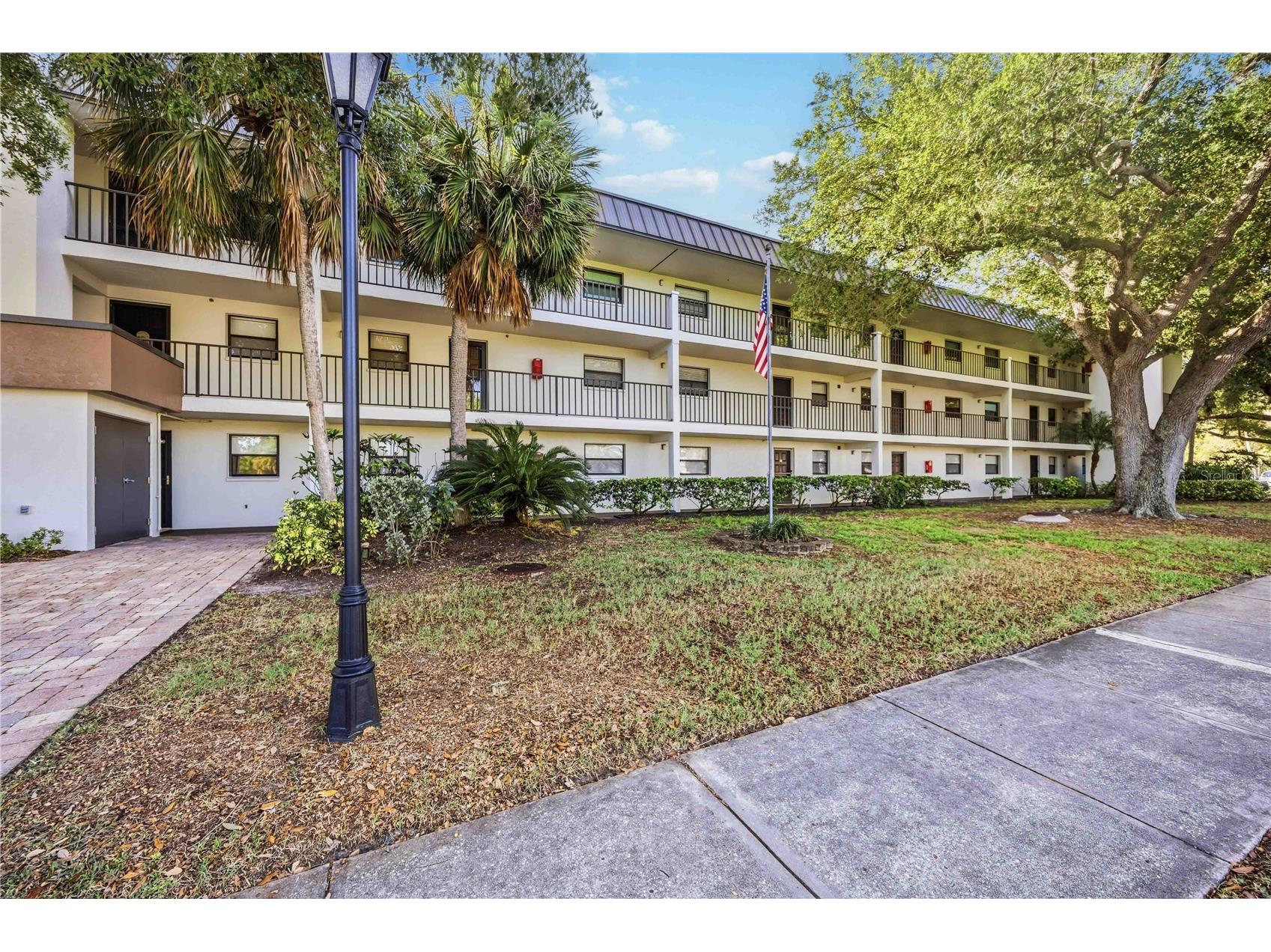 104 Capri Isles Boulevard #301 Venice FL 34292 N6143682 image32