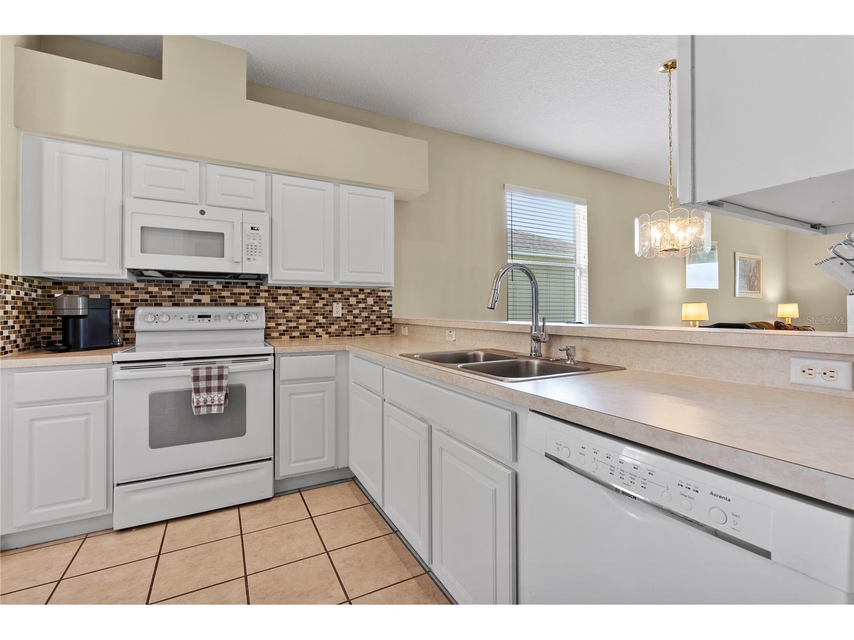 104 Club Villas Lane #N/A Kissimmee FL 34744 G5114128 image11