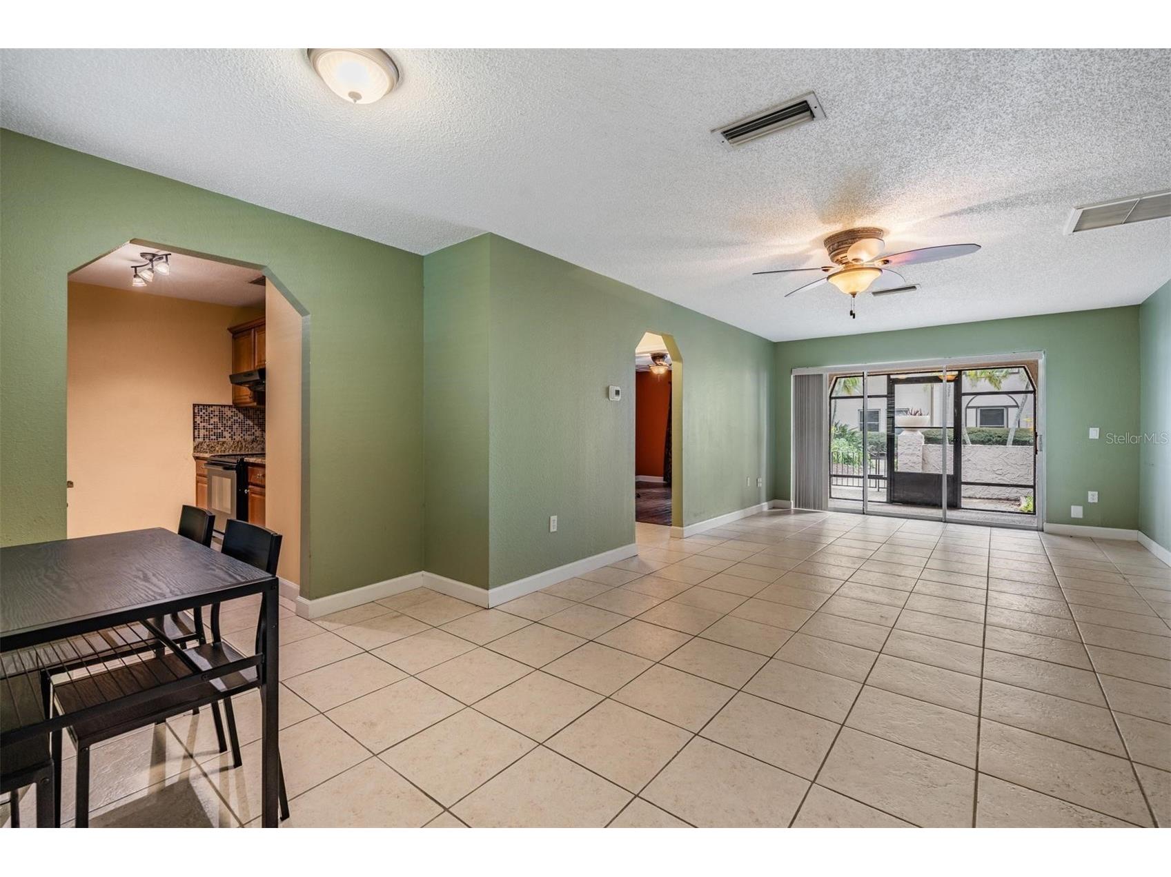 104 Cordova Green Seminole FL 33777 TB8488371 image11