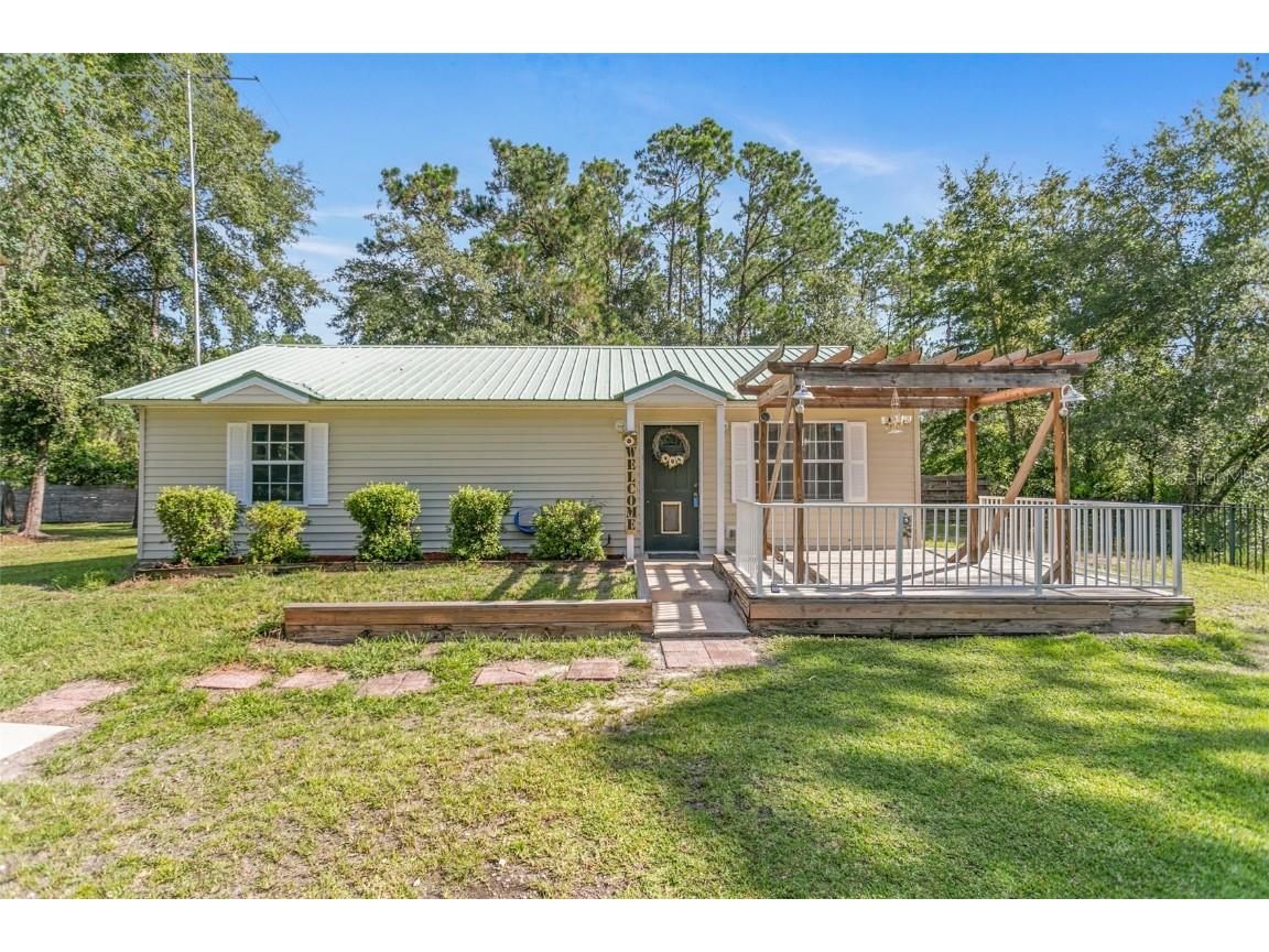 104 Davis Street Interlachen FL 32148 GC514756 image1