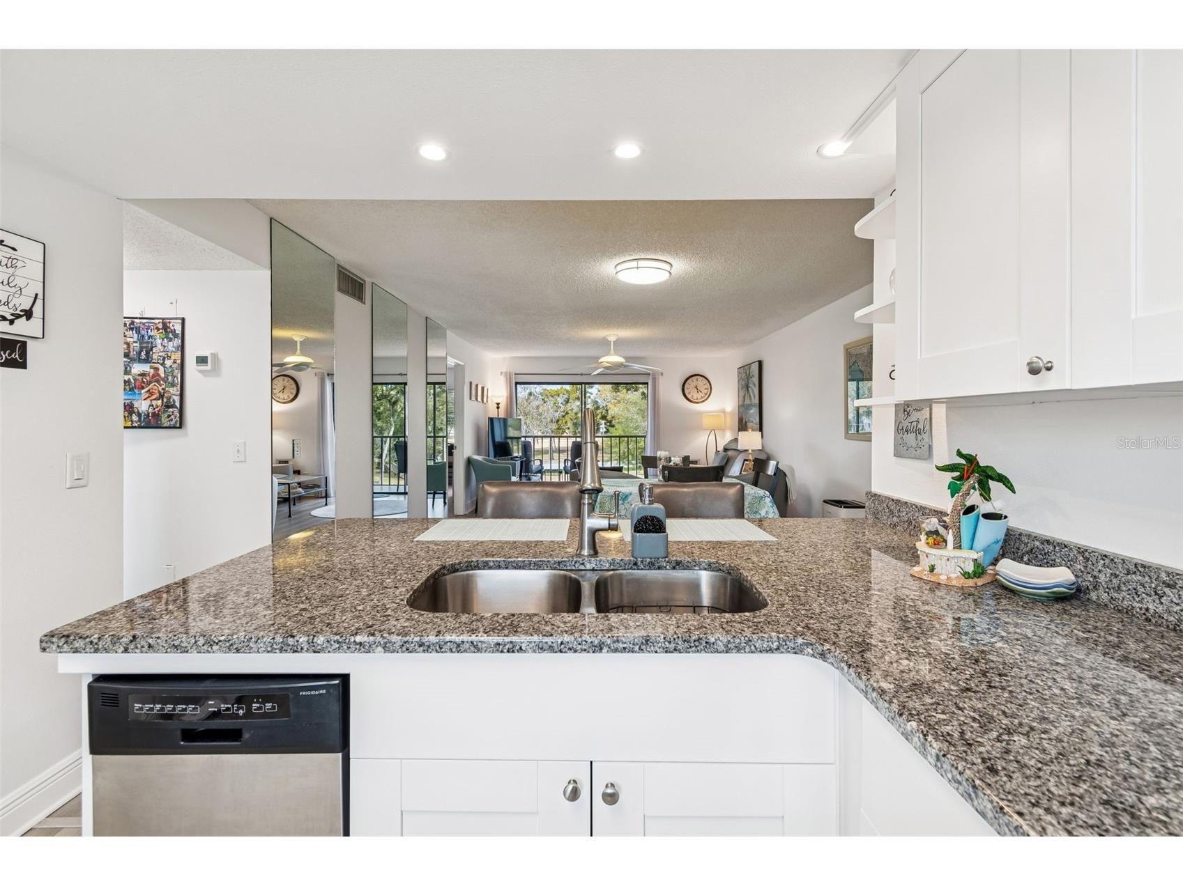 104 E Cypress Court #104 Oldsmar FL 34677 TB8480878 image15