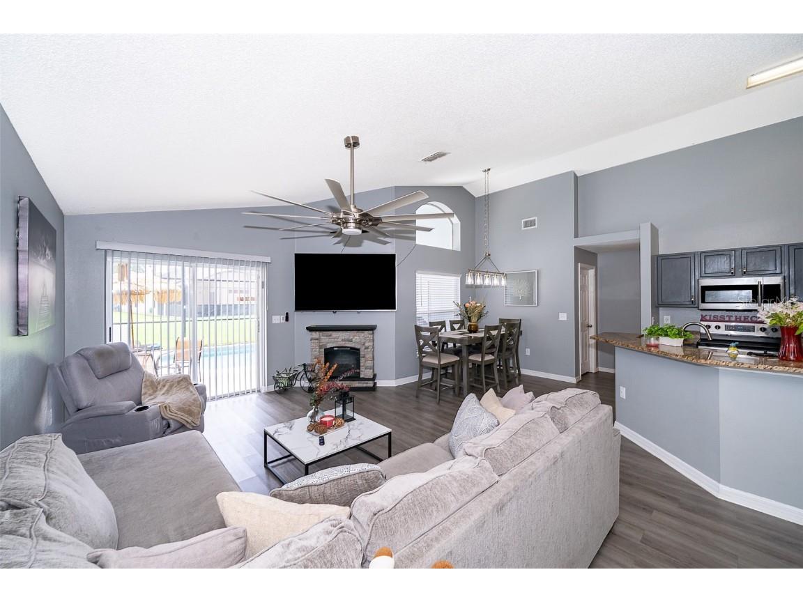 104 Langham Drive Davenport FL 33897 S5110572 image8