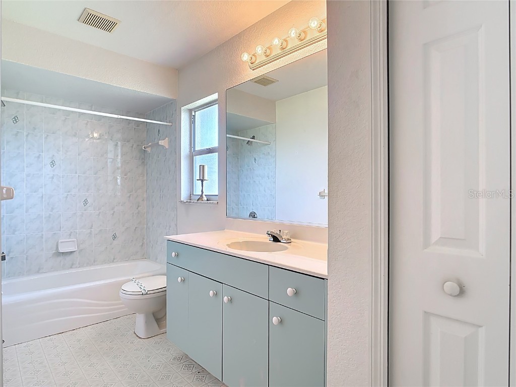 104 Mark Twain Lane Rotonda West FL 33947 D6142852 image31