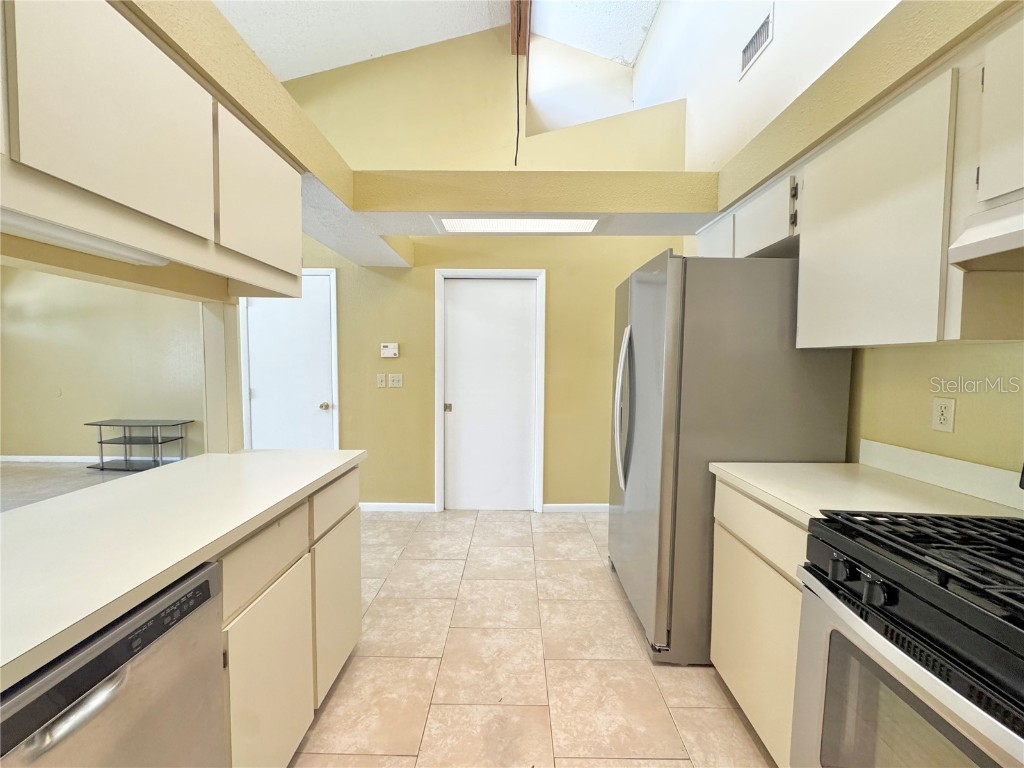 104 Mayfair Place SW Winter Haven FL 33880 P4936936 image11