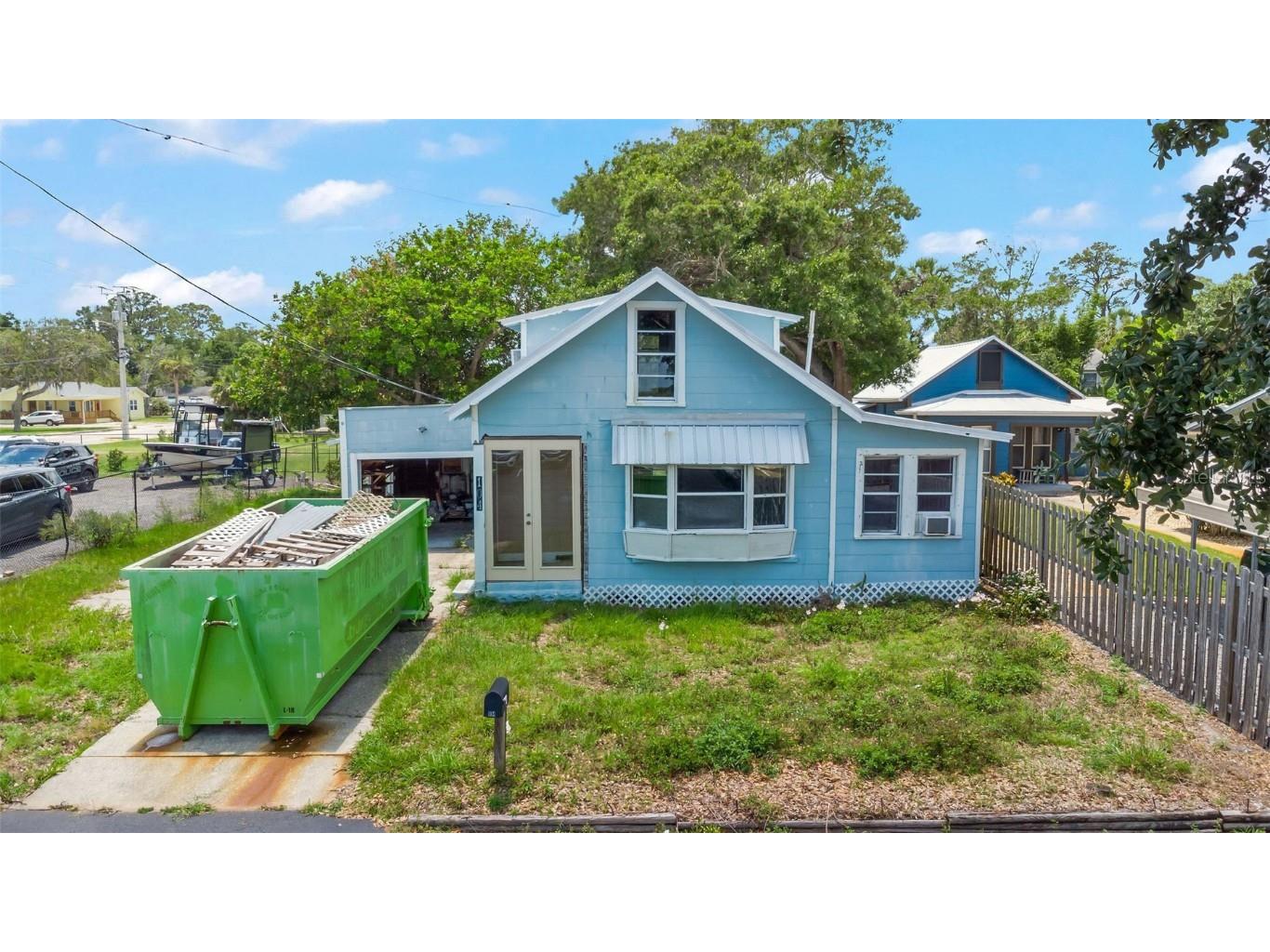 104 N Park Place Edgewater FL 32132 V4943057 image1