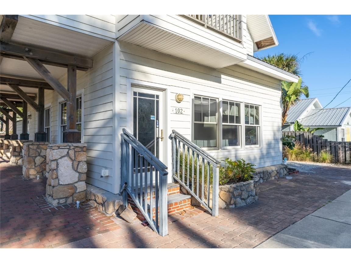 104 N Pine Street New Smyrna Beach FL 32169 NS1084280 image3