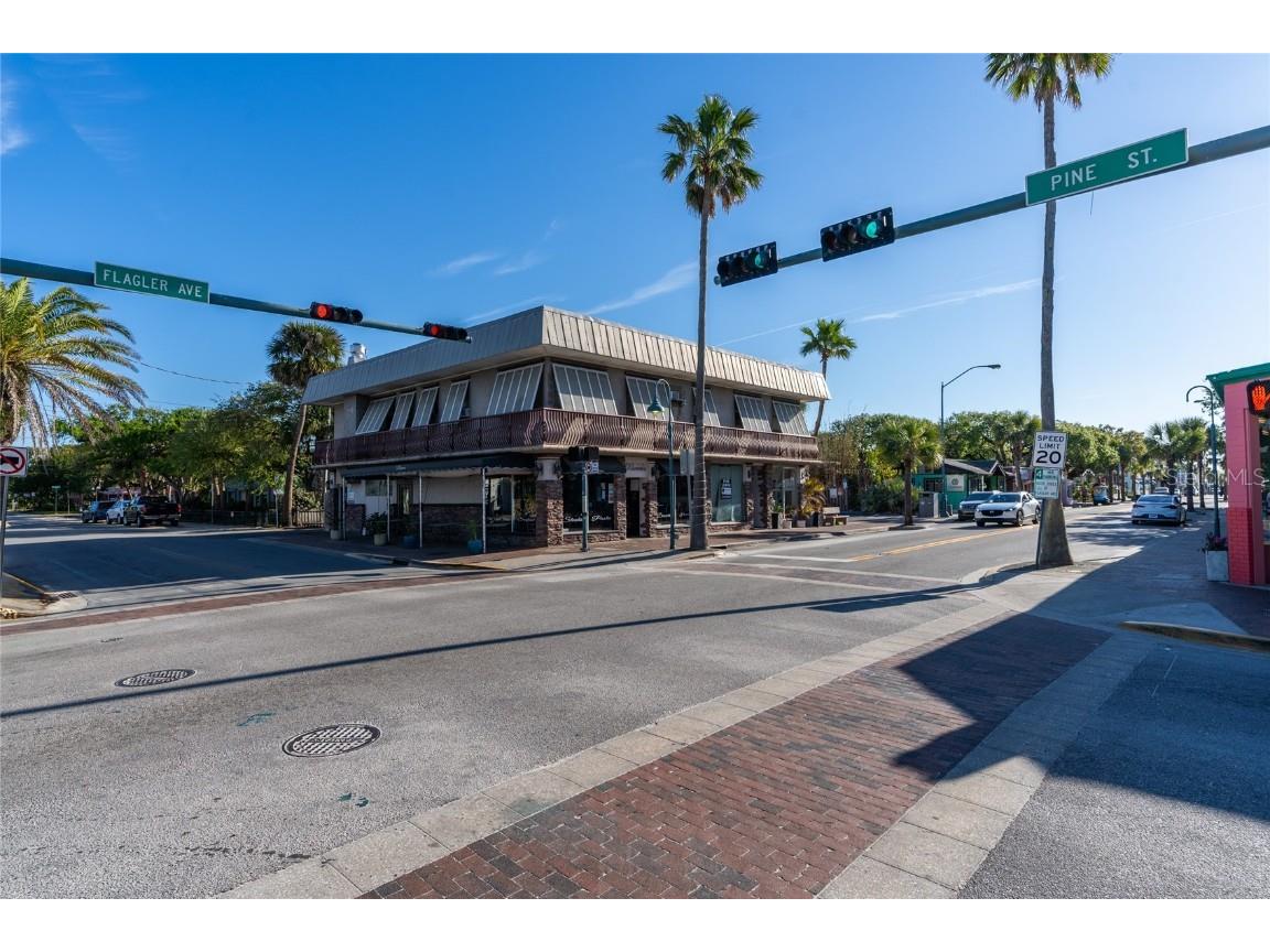 104 N Pine Street New Smyrna Beach FL 32169 NS1084280 image39