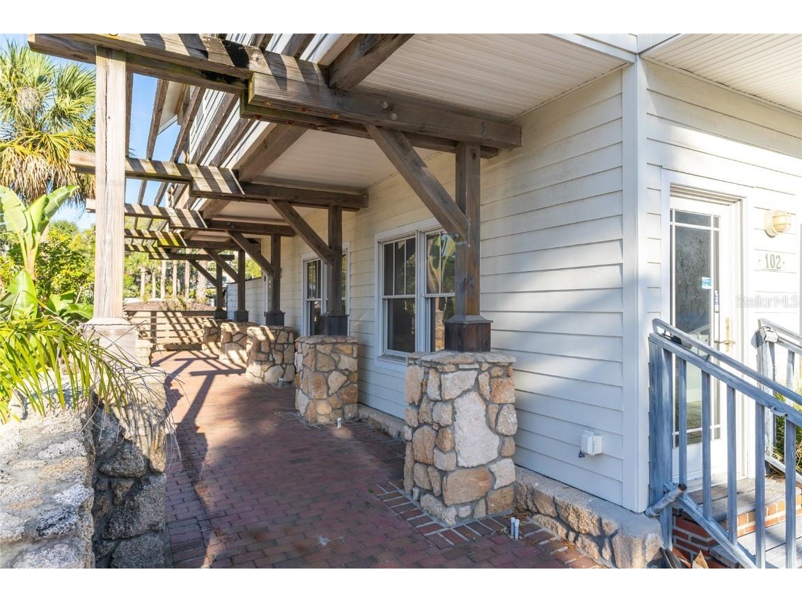 104 N Pine Street New Smyrna Beach FL 32169 NS1084280 image4