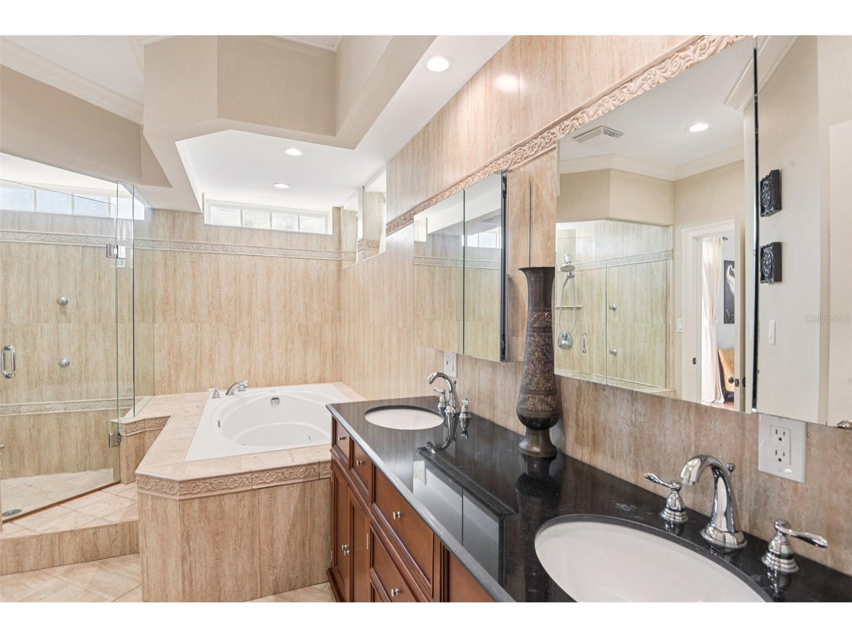 104 Palmera Boulevard NE Saint Petersburg FL 33704 TB8469818 image22