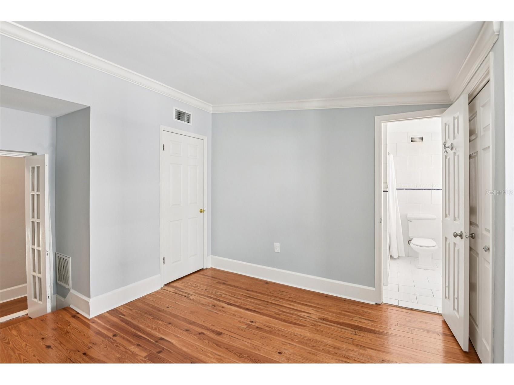 104 Palmera Boulevard NE Saint Petersburg FL 33704 TB8469818 image26