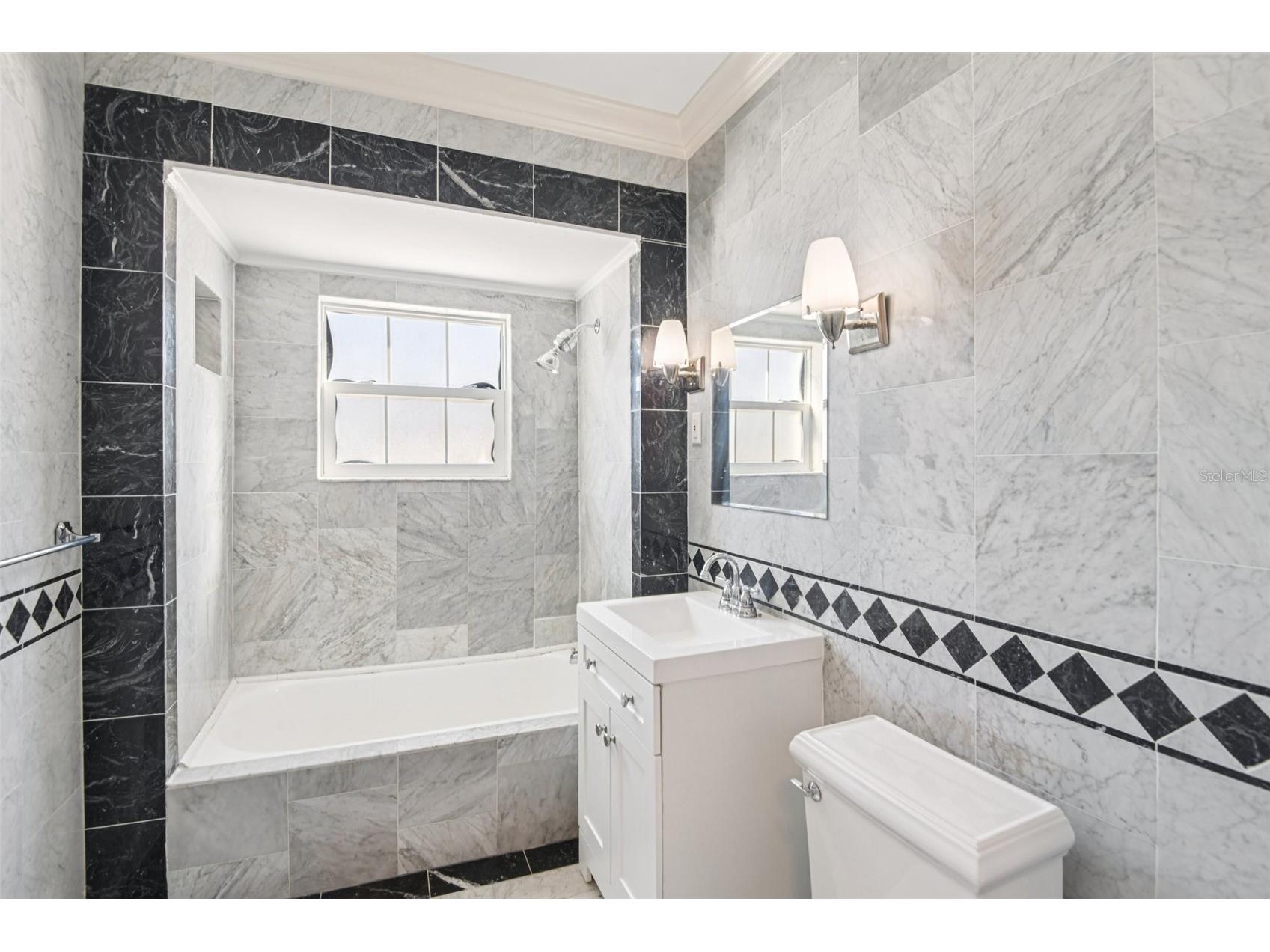 104 Palmera Boulevard NE Saint Petersburg FL 33704 TB8469818 image28