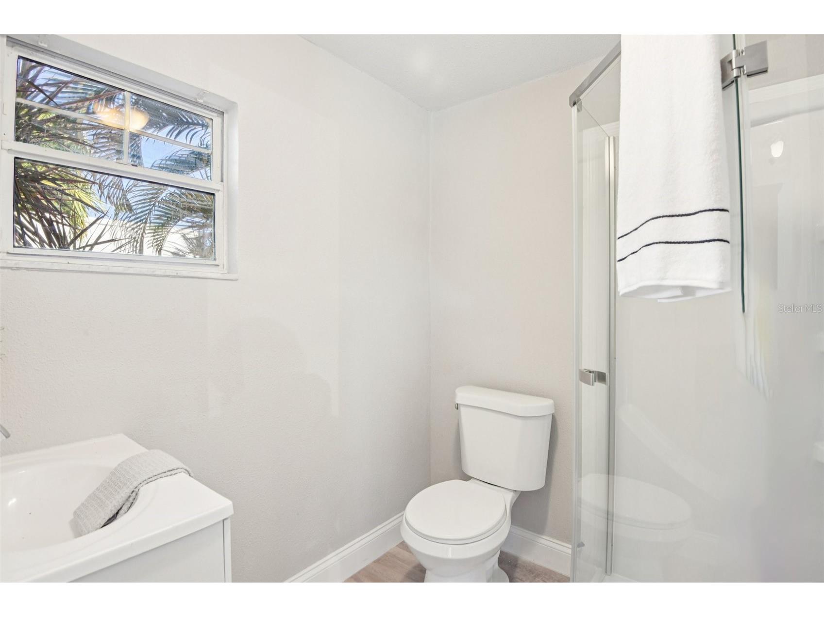 104 Palmera Boulevard NE Saint Petersburg FL 33704 TB8469818 image36