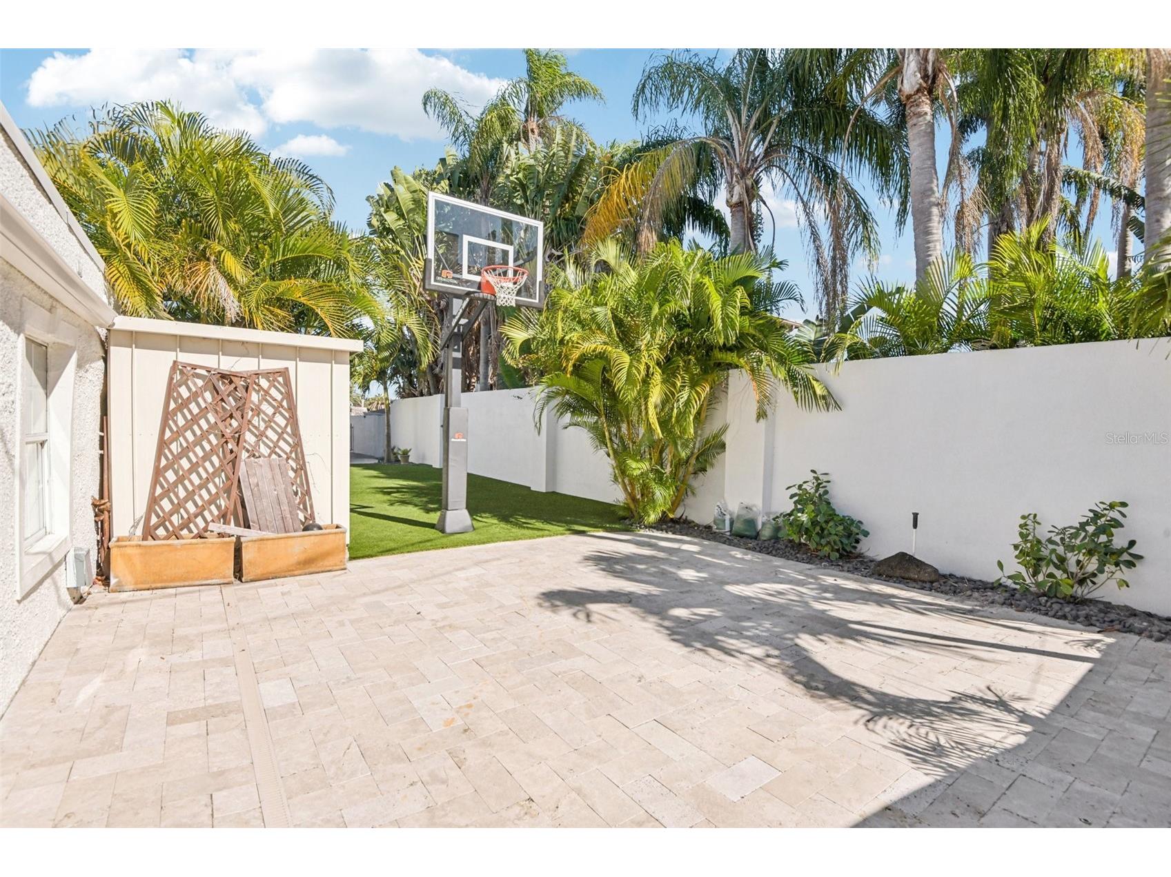 104 Palmera Boulevard NE Saint Petersburg FL 33704 TB8469818 image43