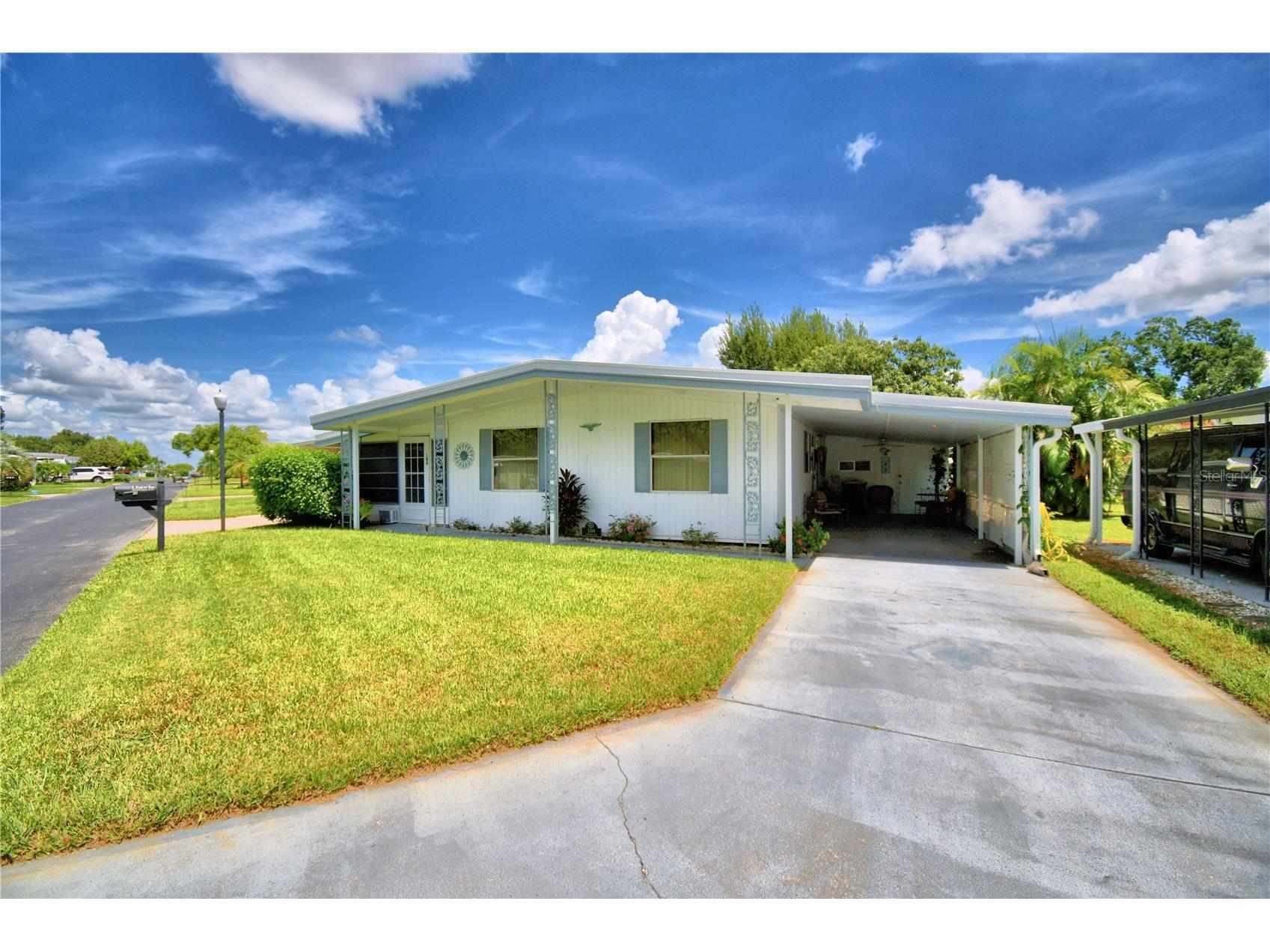 104 Paradise Lane Auburndale FL 33823 - LAKE ARIETTA AND LAKE ARIANA P4931798 image1