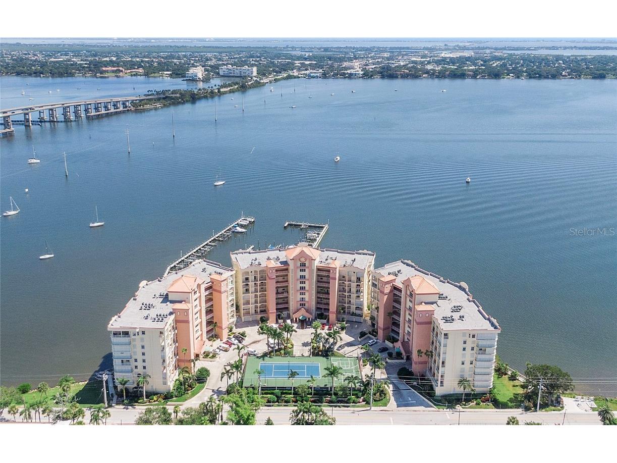 104 Riverside Drive #502 Cocoa FL 32922 - INDIAN RIVER O6141734 image1